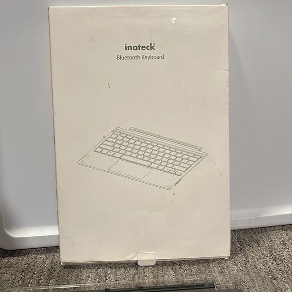 Inateck Bluetooth Keyboard - Picture 2 of 2